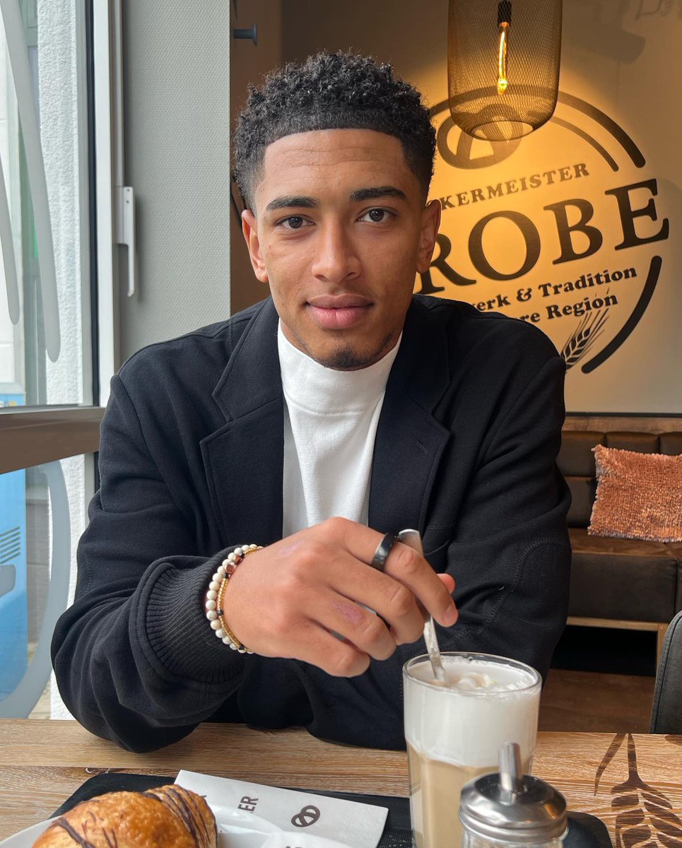 선생님 저 수도권대학가고싶어요
그래 그럼 수도를 바꿔볼까 우리?