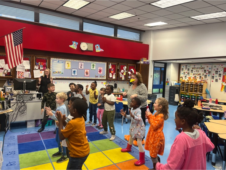 OEhappenings's tweet photo. Mrs. Adamski's class had the most "chicken eggs" for following our PAWS expectations in the caf! As promised, Mrs. Thompson came down for the chicken dance celebration! #joyfullearningcommunity https://t.co/39krXpZBso