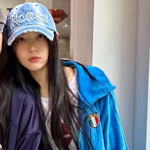 mimozpics's tweet photo. mimoz matching jackets 🫶🏼 https://t.co/yiZcSXdyu9