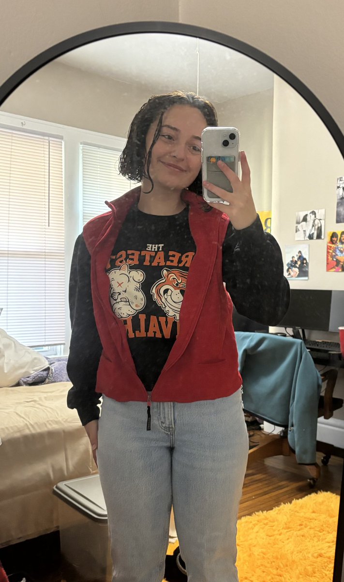 ExtremeMetalDad's tweet photo. My oldest, former Miss Massillonian, Homecoming Queen, Valedictorian and @MTigerCheer legend is a JR at Ohio State getting ready for the Penn State game texted this. You can the girl out of Massillon but can’t take Massillon out of the girl! #GoTigers #BeatMcK https://t.co/g68krZAUR1