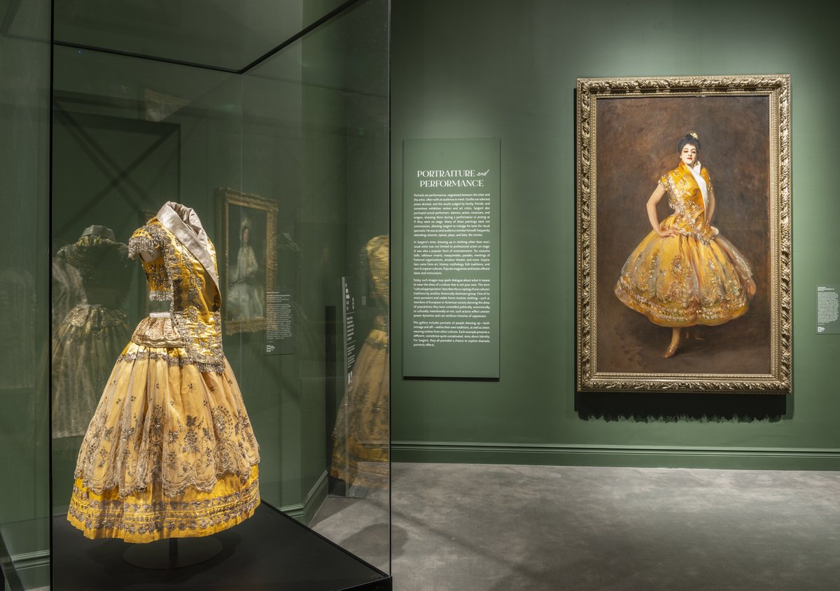 mfaboston's tweet photo. For the first time, #JohnSingerSargent's iconic portrait of the Spanish dancer La Carmencita is reunited with her sparkling satin costume in "Fashioned by Sargent."

Plan your visit to see the exhibition: https://t.co/ieLzFp1KhN

🖼️: @MuseeOrsay 

👗: Private Collection https://t.co/xFZUwCmW9G
