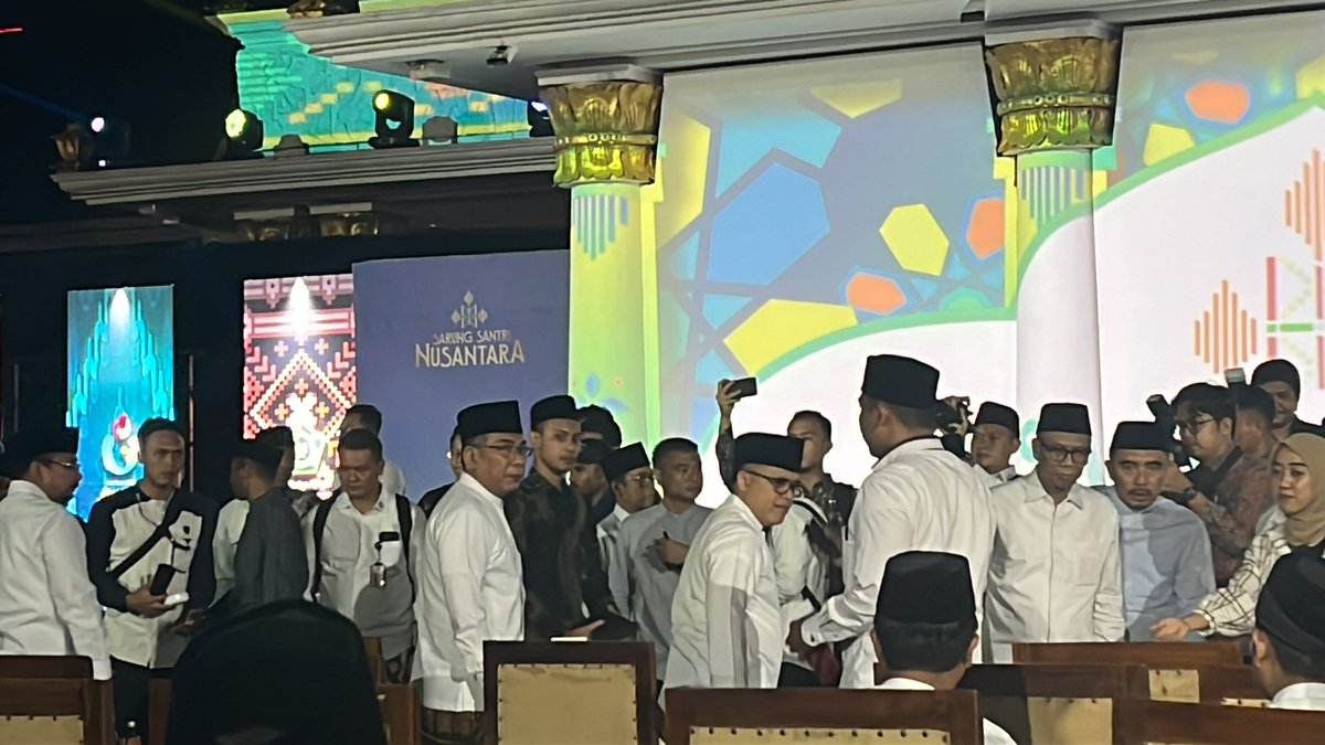 bieb toev tweet media