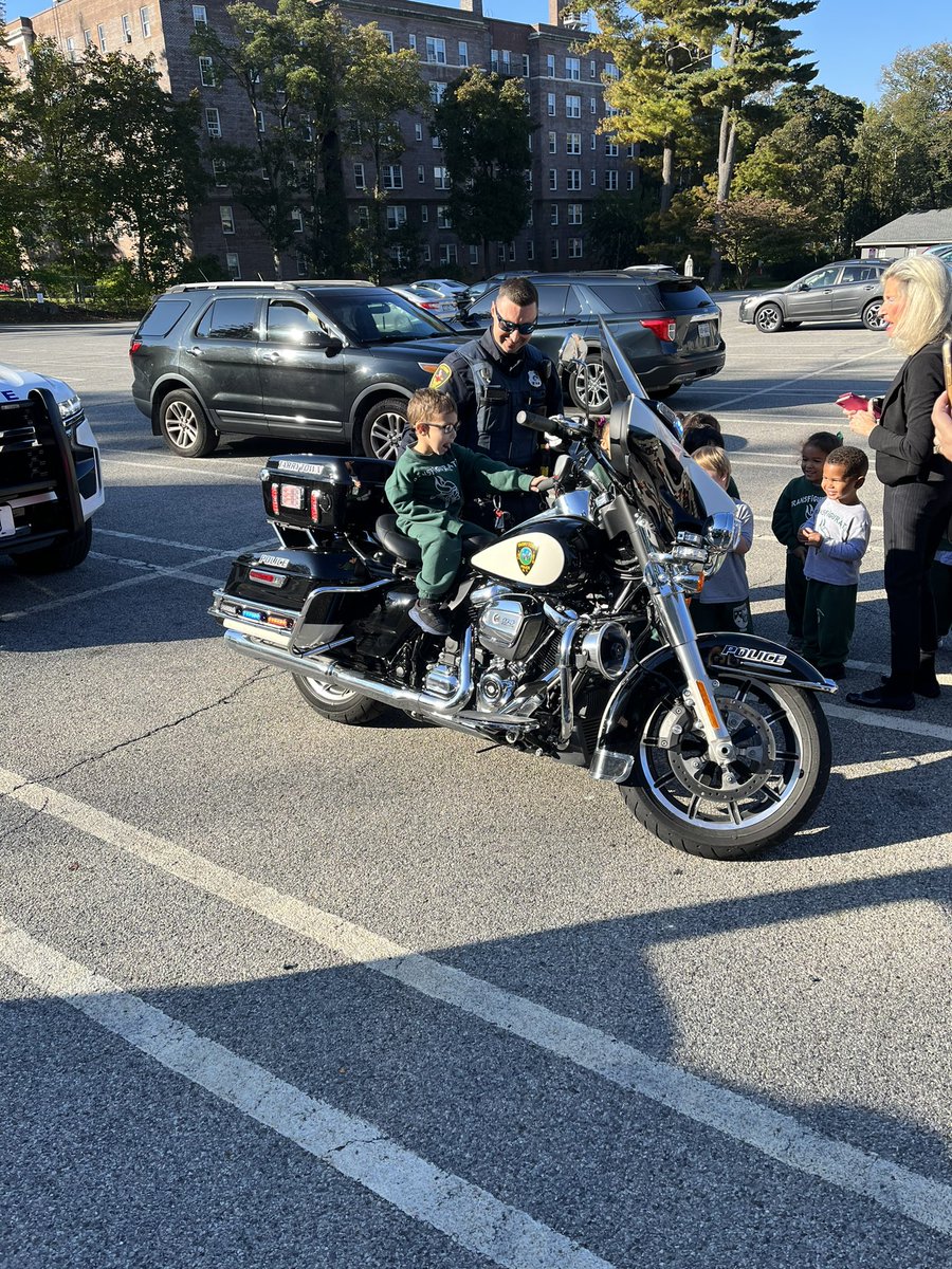 Tarrytown PD showing off the new bike and talking a little Halloween safety