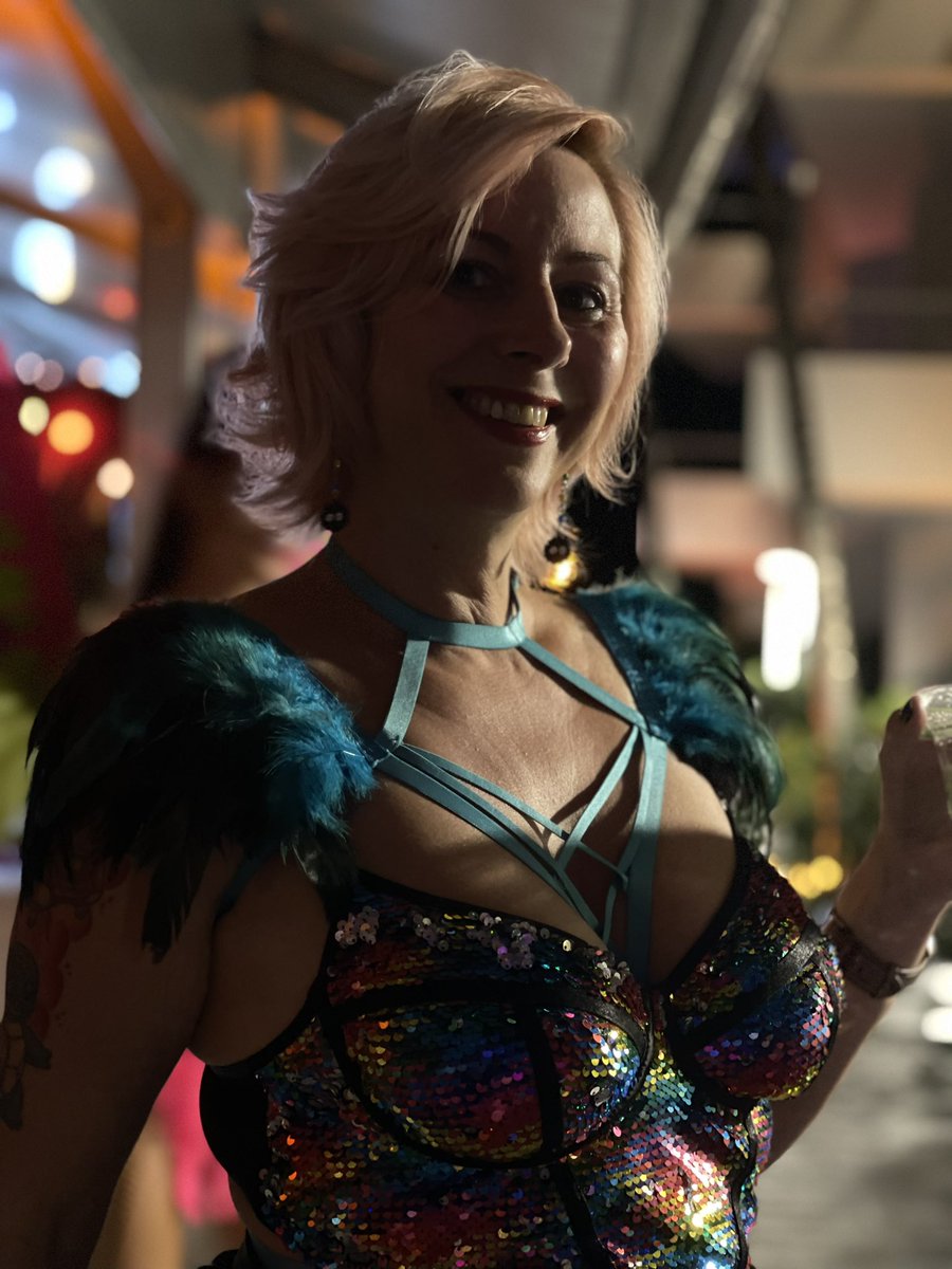 bedhoppersUK's tweet photo. Night one at PCAP was banging. Mrs H’s outfit was 🔥. Might be a little tired this morning.

#PCAPmiami #LibertineCarnival #LibertineEvents #PCAP2023 https://t.co/kjPRMBjCyH