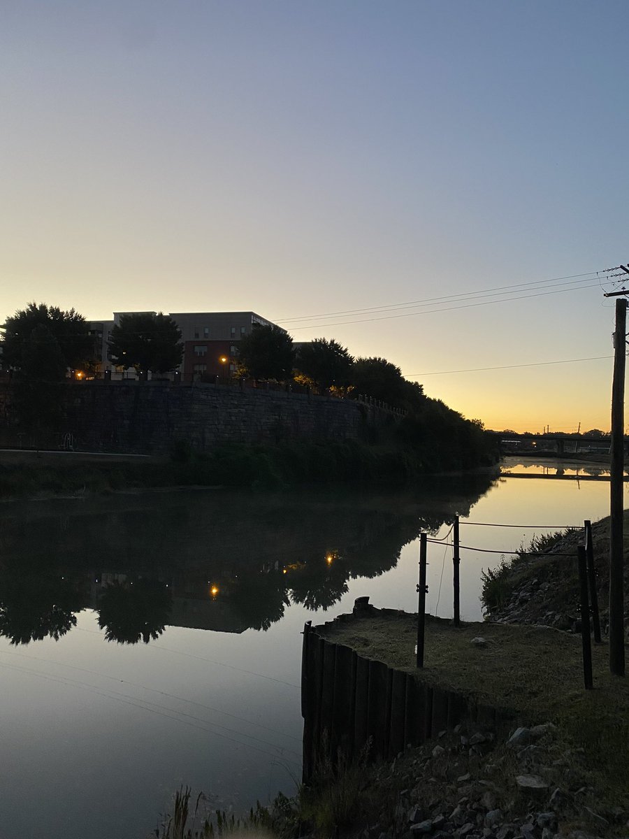 Aaron Lawrence tweet media