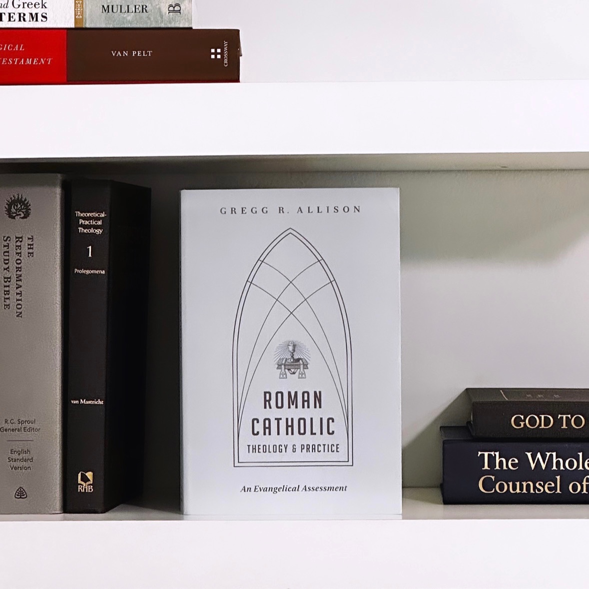 _jacobcavin's tweet photo. This is one of the best books I've read. I highly recommend it. Allison does a fantastic job of respectfully explaining Roman Catholicism without compromising on the real truth of the Gospel. I learned so much about Rome's beliefs as well as Protestant beliefs. Very helpful! https://t.co/oRC6BBaqOb