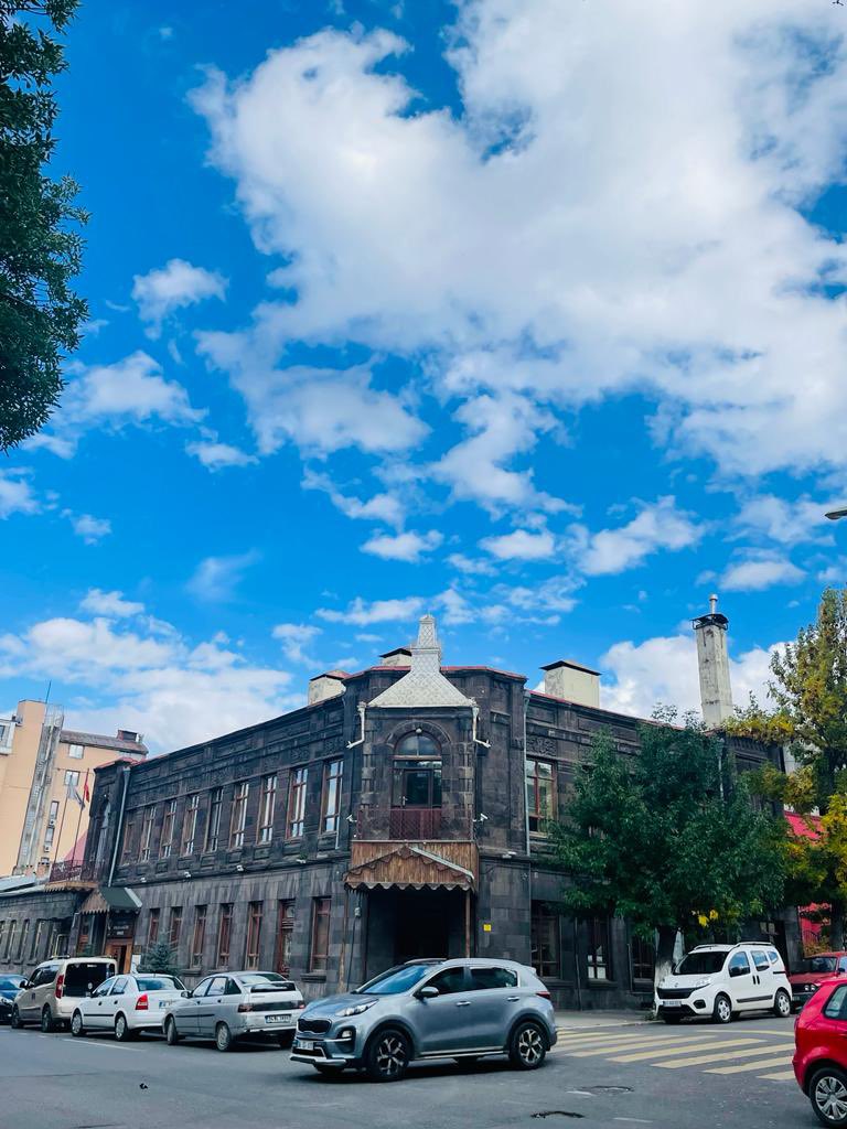 ozlemunnii's tweet photo. 🤍 https://t.co/atNmAwXszv