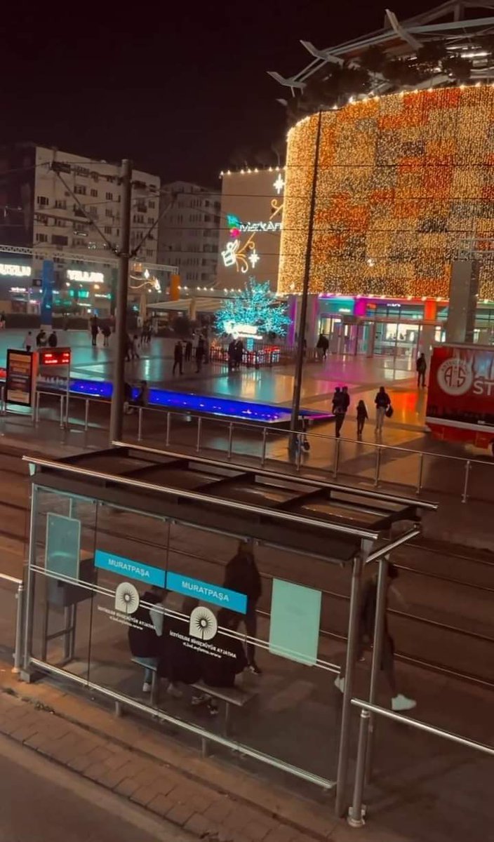 BU ŞEHRİ AYRI BİR SEVİYORUM mutlu huzurlu akşamlar 🥂🥂🥂💋🍻