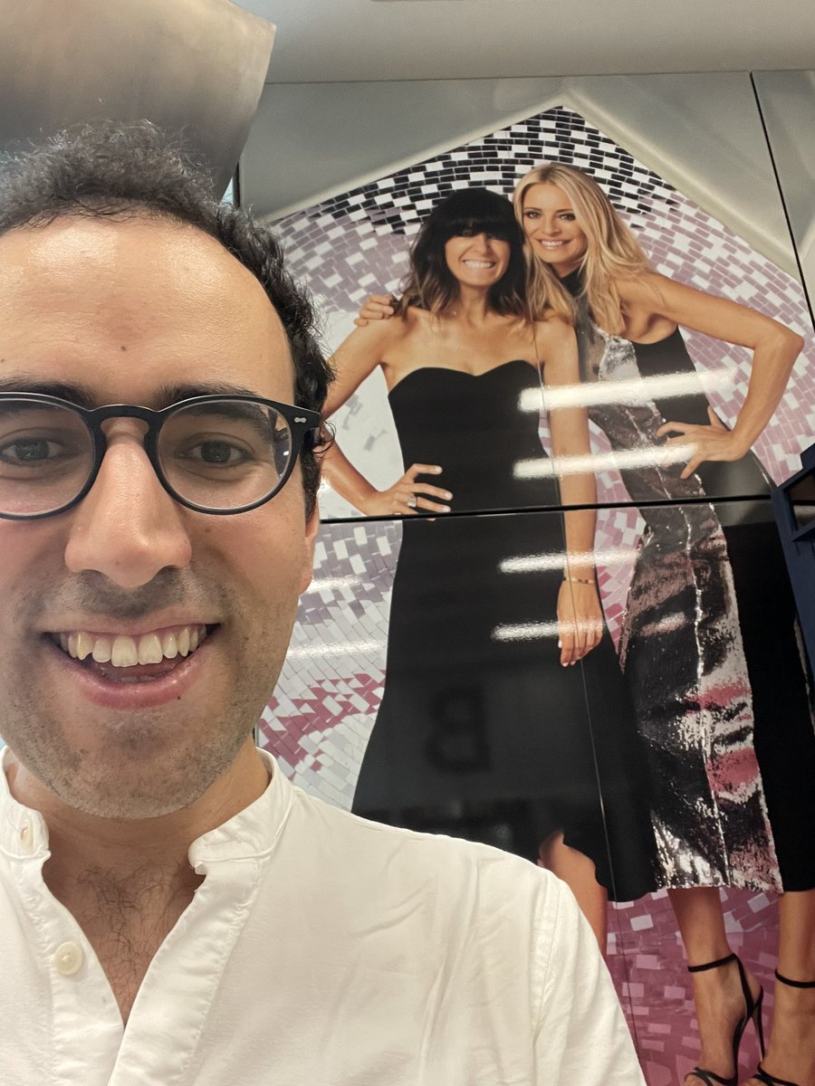 Having a lovely time with <a href="/MaximRysanov/">Maxim Rysanov</a> at <a href="/BBCInTune/">In Tune BBC Radio 3</a> <a href="/BBCRadio3/">BBC Radio 3</a> #strictlyseason