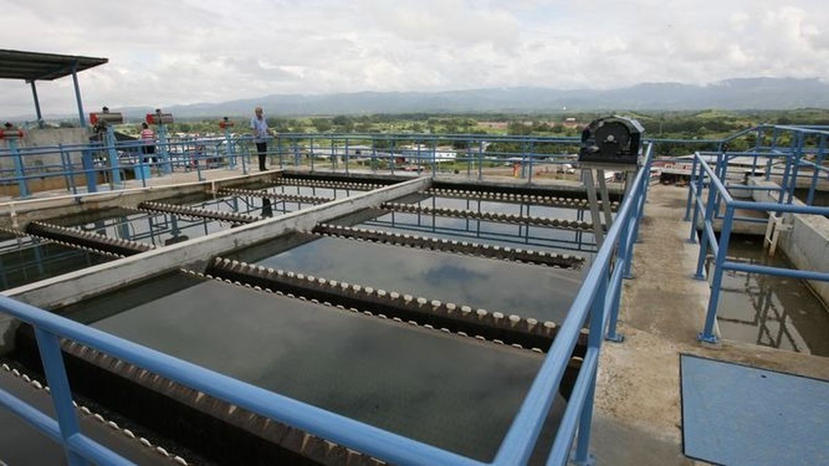 El <a href="/IDAANinforma/">IDAAN</a> comunica que la planta potabilizadora Centenario de Pacora operará al 50% de su capacidad, este martes 10 de octubre, debido a que se realizarán trabajos de cambio de una válvula en los módulos de sedimentación de  8:00 de la mañana hasta las 4:00 de la tarde