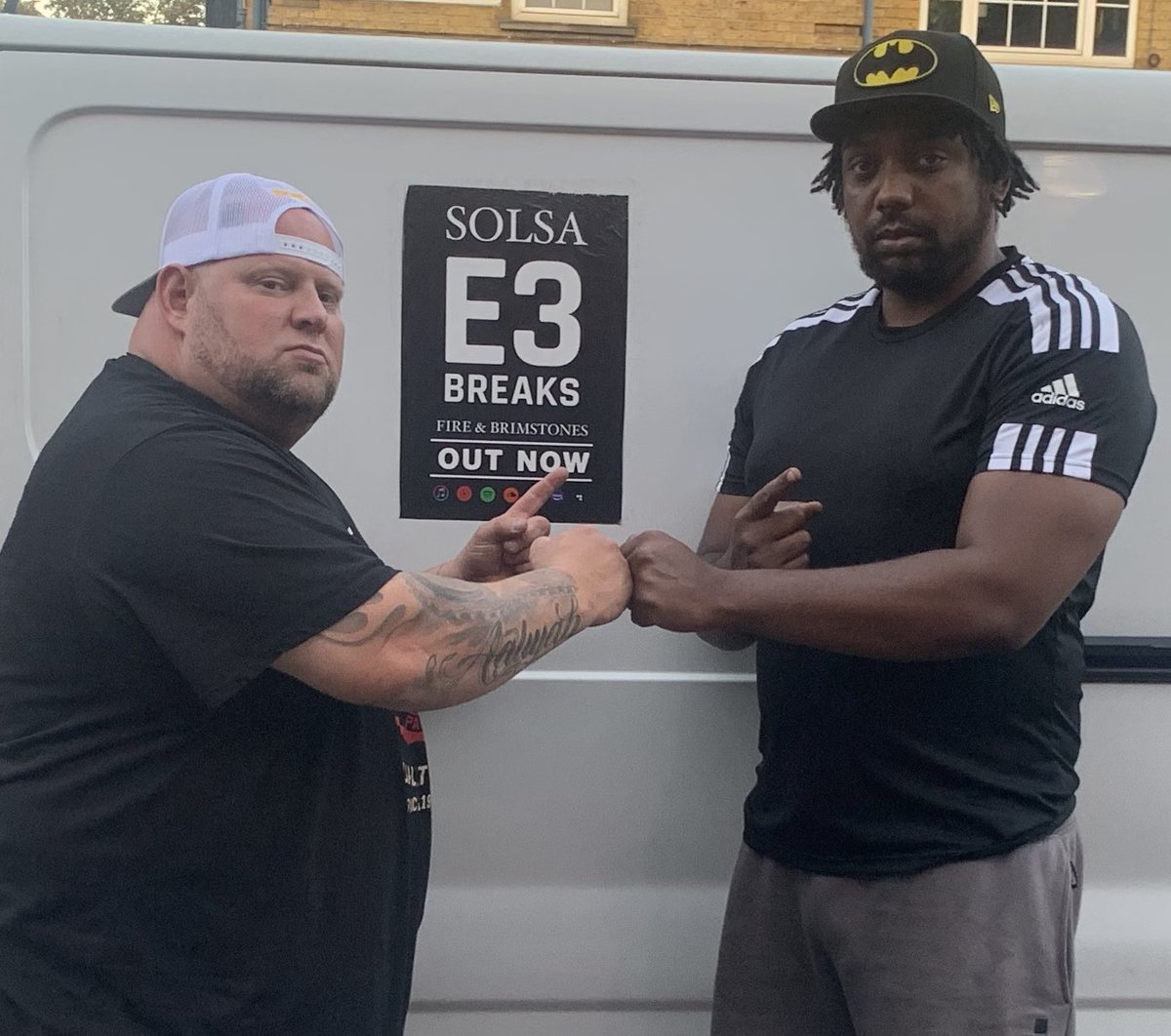 solsagramz's tweet photo. SOLSA meets #KRISJAY 

FIRE &amp; BRIMSTONES OUT NOW‼️‼️🏴‍☠️ OFFICIAL VIDEO👇
https://t.co/QoDLEUf87P

@dj_slimzee @E3Breaks 

#PIONEERS #GRIME #BOWE3 https://t.co/aGhs188VYD