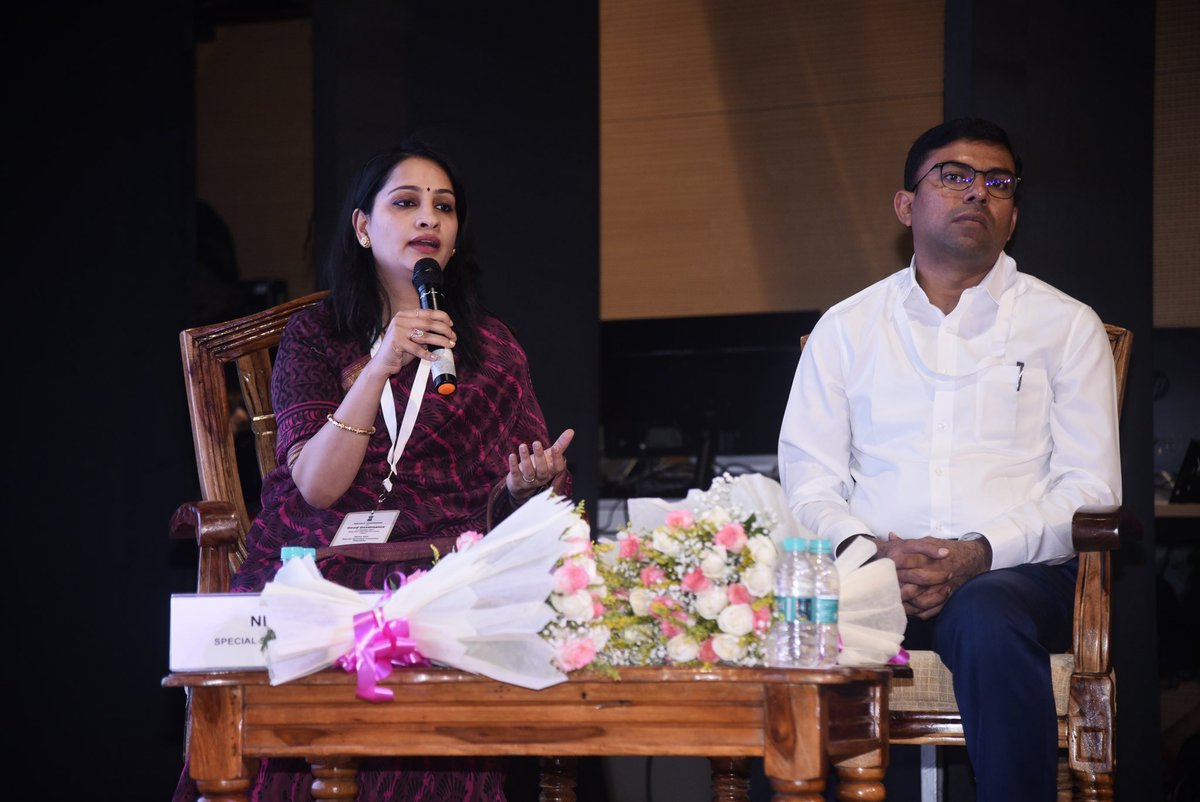 neha_giri_'s tweet image. Made a presentation on @istartrajasthan on day-2 of regional conference organized by @DARPG_GoI on the theme of &quot;Good Governance&quot; in collaboration with @RajGovOfficial under the category ‘Best Govt. Practices.’

#administrativereforms #egovernance