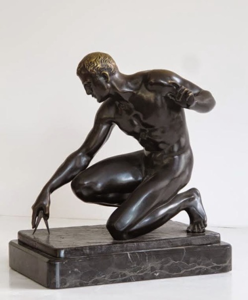 The Thinker, bronze figure created in 1912 by Georges Morin German (1874-1950).

#MorinGerman #Thinker #statue #bronze #art #EuropeanArt #sculpture #figure #figurative #allegory #representationalart