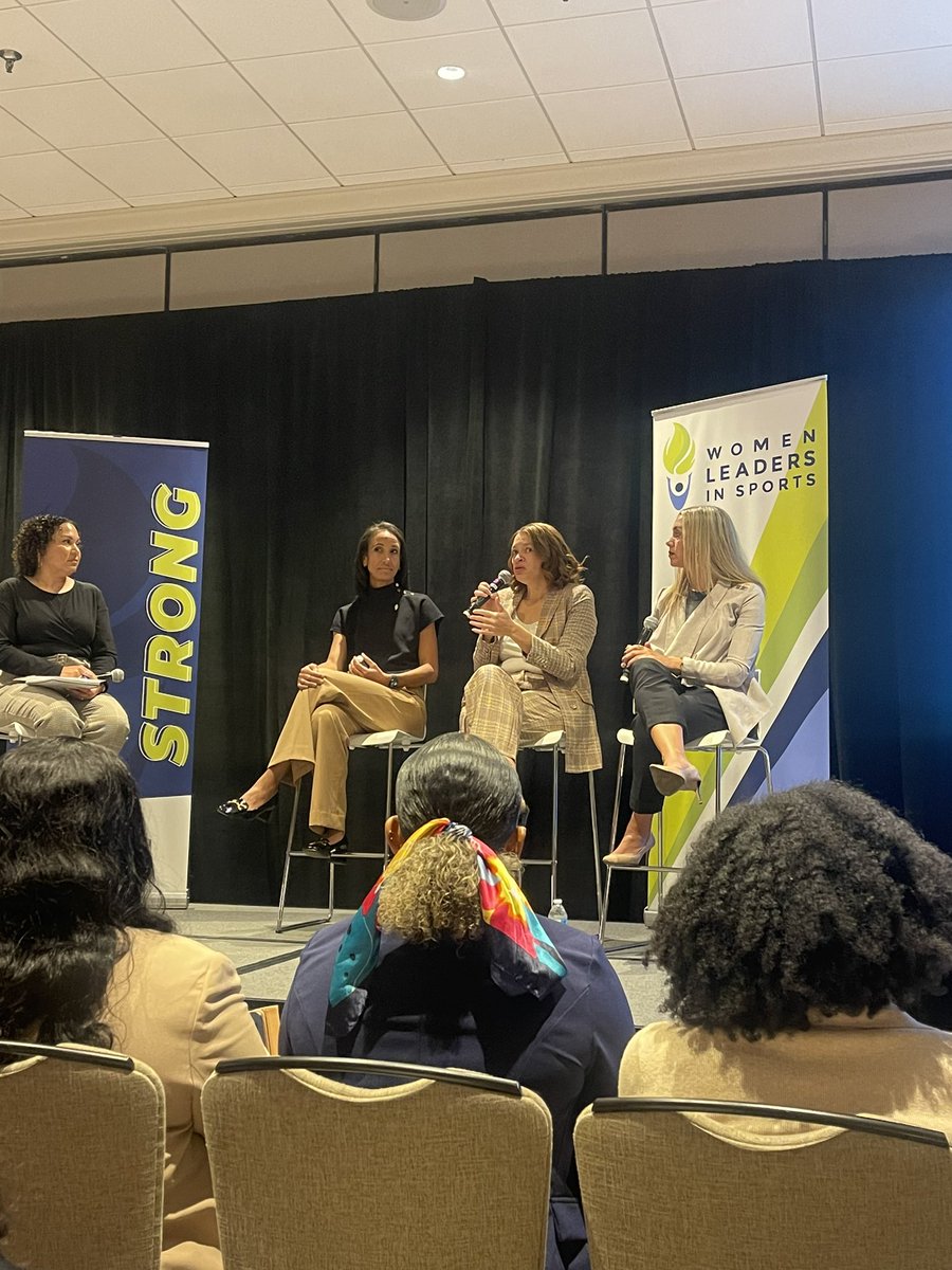 💡POWER PANEL: Strategize to Win

Experienced a star-studded panel this morning with Nina King (<a href="/DukeATHLETICS/">Duke Athletics</a>), Andrea Williams (<a href="/utahjazz/">Utah Jazz</a>), and Jacqueline Schuman (<a href="/UMassBeacons/">UMassBostonAthletics</a>). 

Thank you ladies for the major gems you dropped 💎

<a href="/_WomenLeaders/">Women Leaders in Sports</a> 

#WomenLeadersInSports