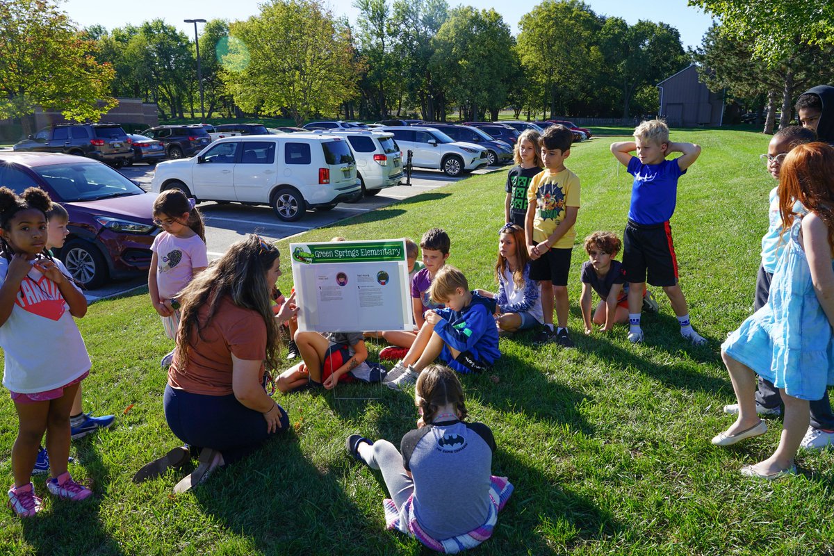 olatheschools's tweet photo. Last Thursday, @gsgators had their very own “story walk-a-palooza" for students to enjoy outside!

A StoryWalk® is a movement and literacy boosting project that places an illustrated children’s book, taken apart and displayed page by page, along with a walking route made for that community. Olathe Public Schools’ Library Media Specialists Kathleen Kamradt, Julia Crainshaw and Janelle Stigall had read about the idea and decided to obtain a grant from @OPSF233 to make it happen in Olathe.

“The way our grant is set up is that we’ll have 12 books over the course of the next six years, having one in the spring and one in the fall,” Kamradt said. “We’re getting the fresh air and the opportunity to get out, read and have discussions.”

Green Springs Elementary has held similar events in the past inside, but this is the first time they got to go outside and be a part of this awesome experience. Thanks to the help of some of our amazing librarians, this is an experience that students will get to see more of in the future!

#OPSForwardTogether