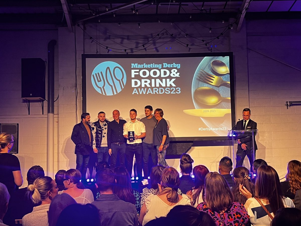 Next up is the award for Most Family-Friendly, sponsored by @Omeeto1 - congratulations to … 🎉 The Roosters Bar at @MorleyHayes 🎉