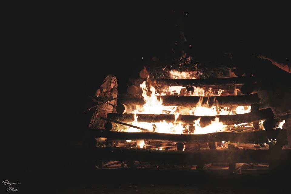 Sama'ROCK Session : Le 21 oct.: animations et déambulations par Tan Elleil dans l'A-M et spectacle de feu + concerts de Ramble Ditties et Cécile Corbel + bûcher en soirée !

➕ d'infos samara.fr

📸 J. Bonnin, Regards numériques, Isabelle-D, Digression Photo