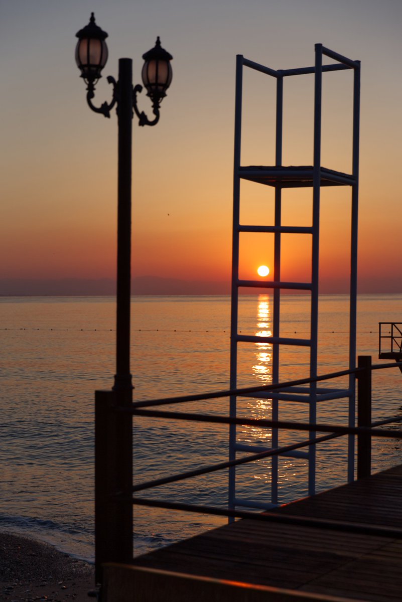 Stairway to heaven 😊

The Mediterranean Sea
Turkey 🇹🇷 

#Turkey #Sea #MediterraneanSea #Sunset
