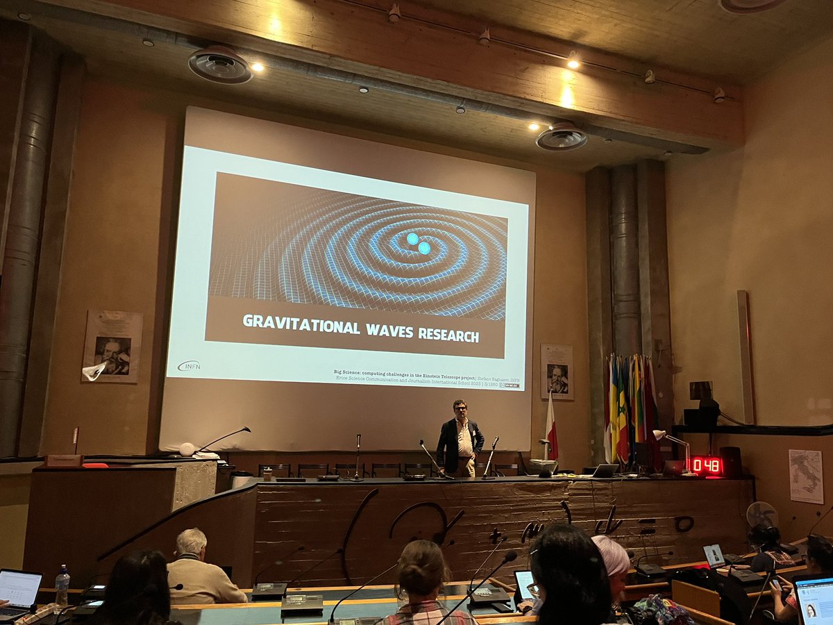 How do we get ready for a large international infrastructure? At #EriceSJ2023 Stefano Bagnasco, researcher @INFN_, is talking about the computational challenges related to the #EinsteinTelescope, the future European #gravitationalwave observatory.