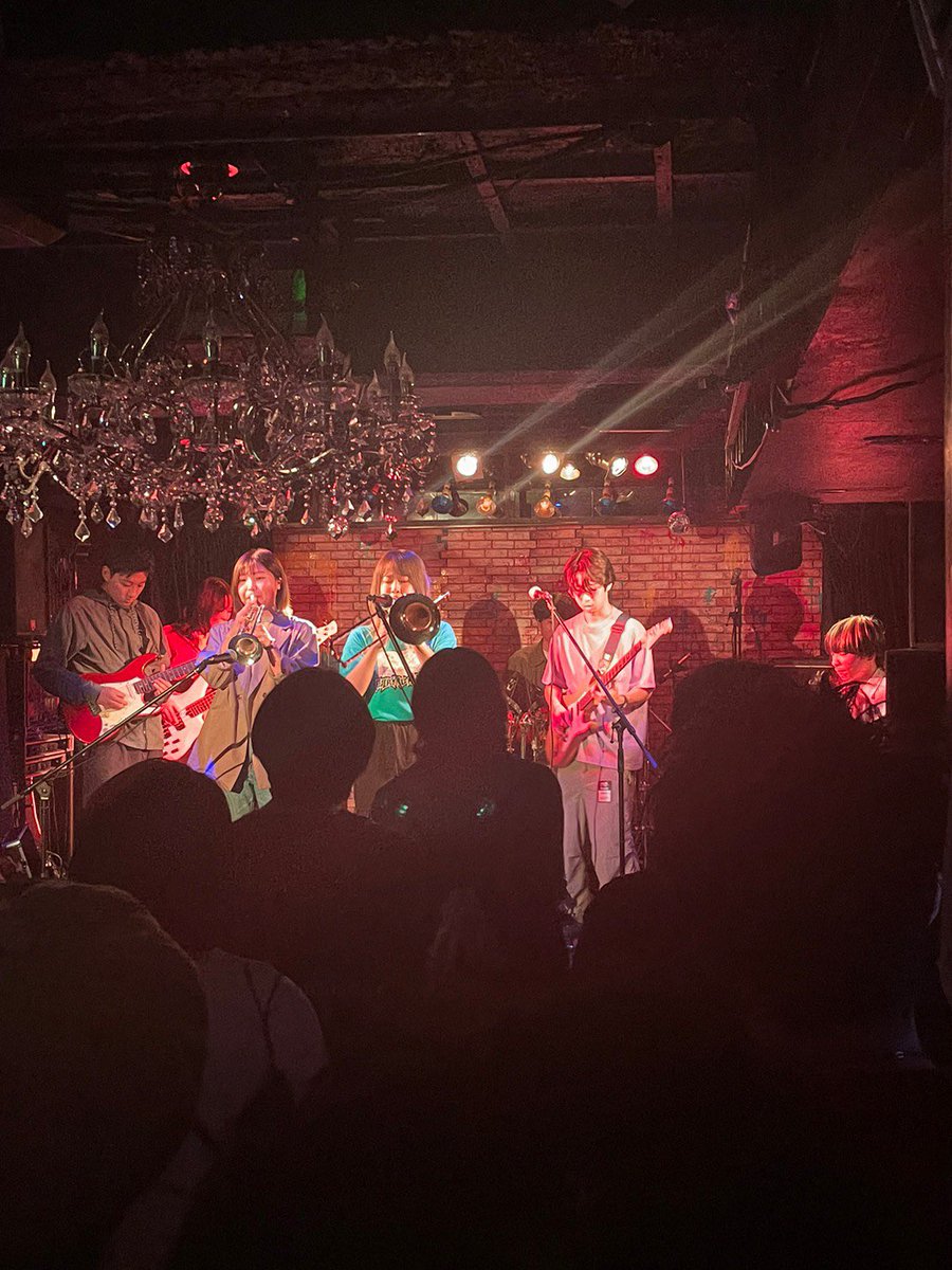 NewFolder_fuk's tweet photo. @BADKNeeLAB 2周年祭「CULTURE」 に出演させて頂きました！ありがとうございました！
出演者の皆さん、そして3日間を駆け抜けたスタッフの皆さんお疲れ様でした！

 #ラボ周年 #DAY1 https://t.co/KWvxqlP7if