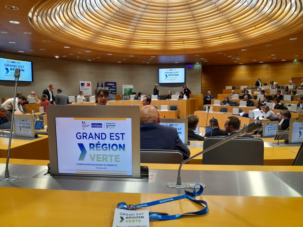 JAGrandEst's tweet photo. Pour écrire une feuille de route ambitieuse et accélérer des transitions respectueuses, #JAGE participe à la démarche de planification écologique #GrandEstRegionVerte 🌱👨‍🌾🌱 https://t.co/SaSVAqXq7s