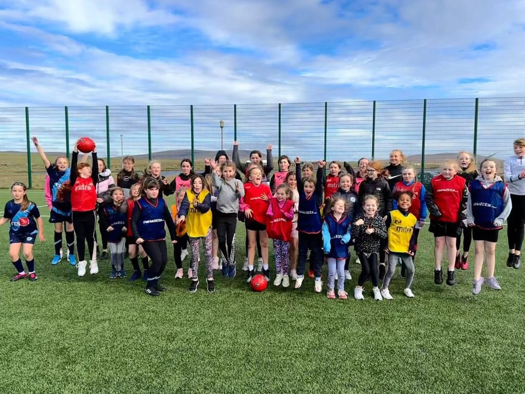 WiigaLadies's tweet image. In partnership with the CNES Active Schools Team, we hosted the Uist &amp;amp; Barra primary school girls football festival at the weekend in North Uist. 

Great fun was had by all! 🤩🤩

#SheCanSheWill | @SportOuter | @ScotFANorth