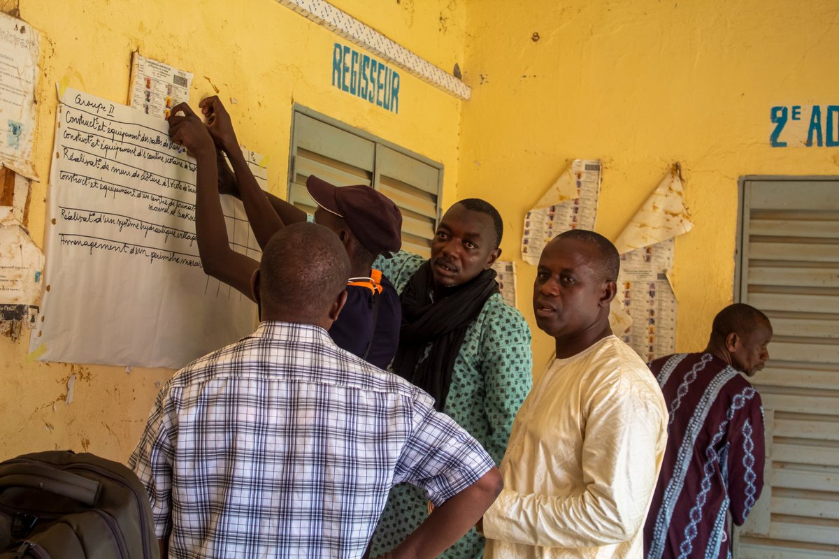 help_mali's tweet photo. · Construction de salle de classe dans la commune de #Séro_Diamanou
C'est ainsi que se concluent les ateliers de priorisation du projet #PAPSE dans la région de Kayes. 🏫🌱
Avec l'appui de @giz_gmbh
3/3 https://t.co/CML4qf8v8R