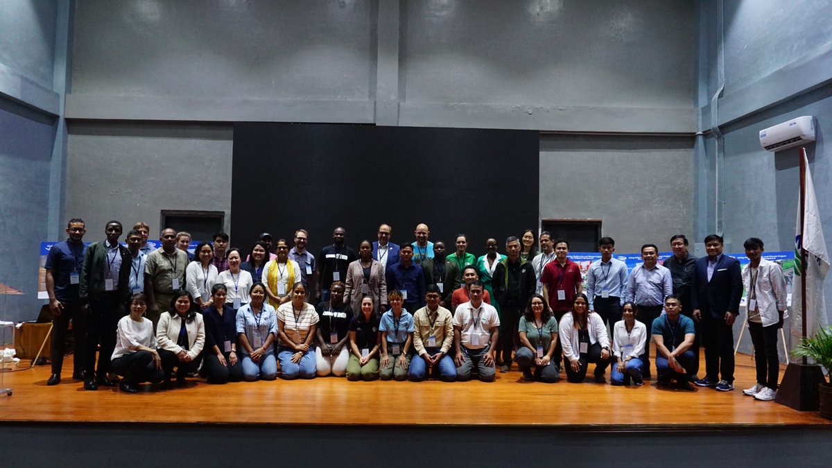 LivingLakesNet's tweet photo. 💙The Sustainability Leadership Journey started today in the Philippines!
🙏A week to learn, grow & drive forward the protection and restoration of the world's lakes and wetlands.
Thanks to the SCPW for hosting us and to those who have joined from all over the world! #SLJ2023 https://t.co/lb8IBlBq7u