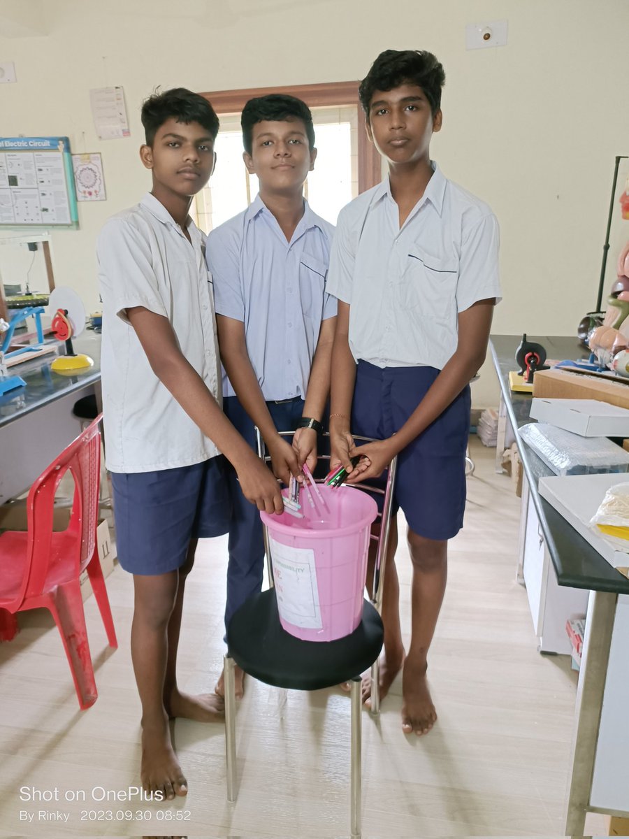 BISHNUC07252820's tweet photo. #Week -50
#AOD ArtOfDedicating
#MissionPlasticfree
#CollectionOfSUPens
#SmallStepBigImpact
#SayNoToSUP
#SaveSoilWaterAir
#SaveNatureFuture
#ClimateEducation
#ClimateTeacher
#ClimateAction
#BeatPlasticPollution
#OnlyOneEarth
#MaanKiBaat
#MissionLiFE
#ChooseLiFE https://t.co/kKL8trru24