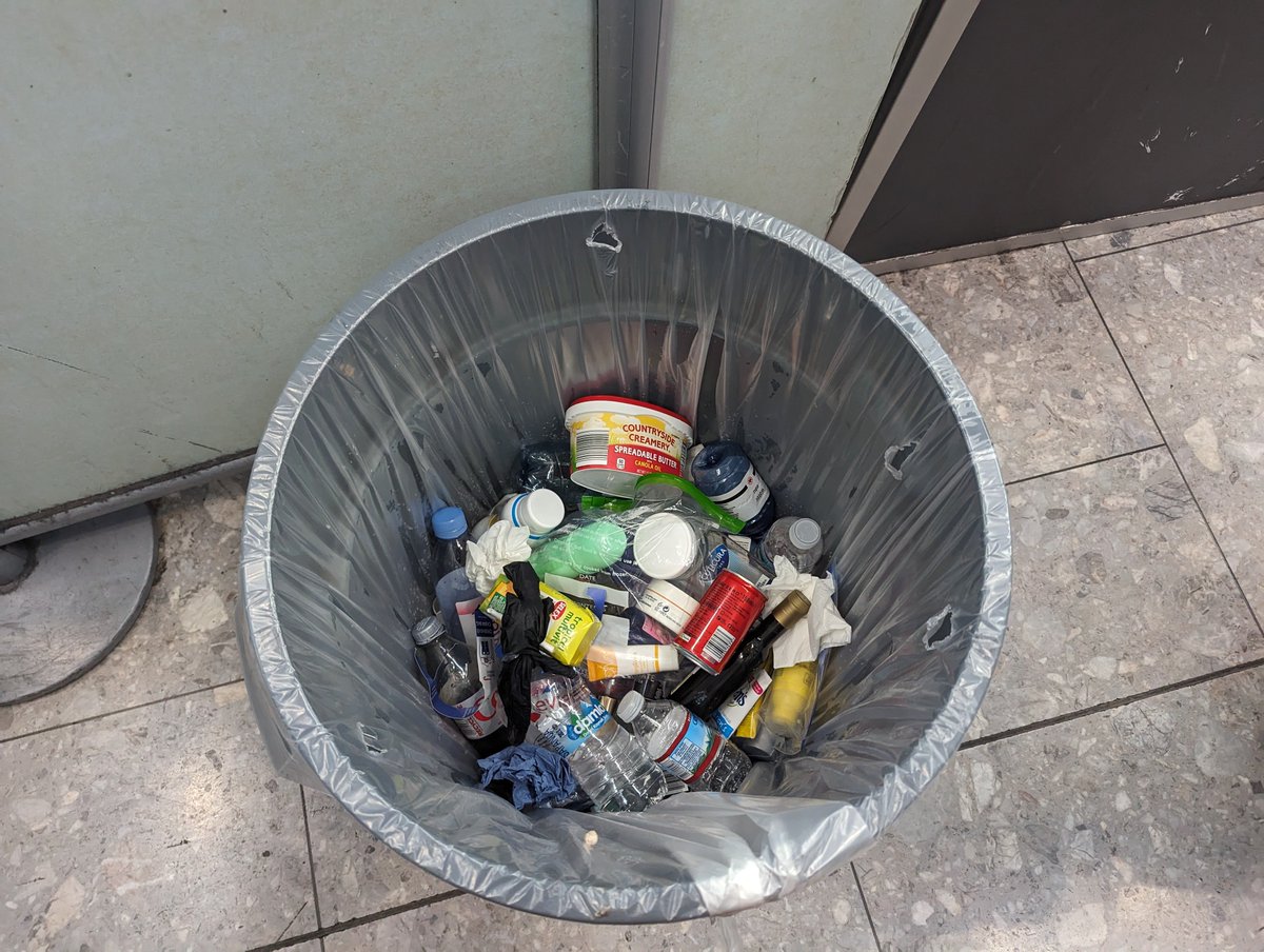 Cory Doctorow NO LONGER ON TWIT TER tweet media