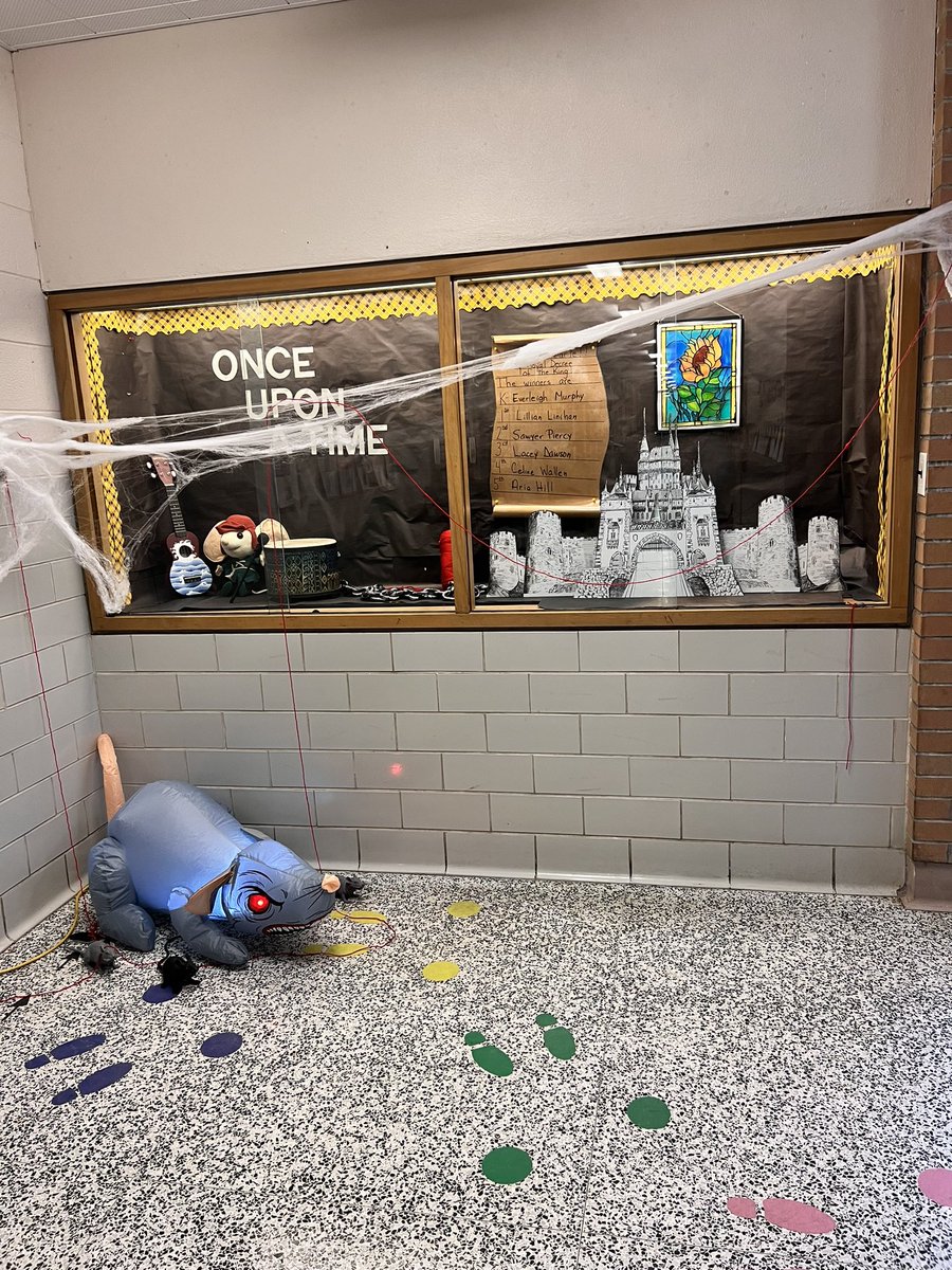 CassieSmolen tweet media