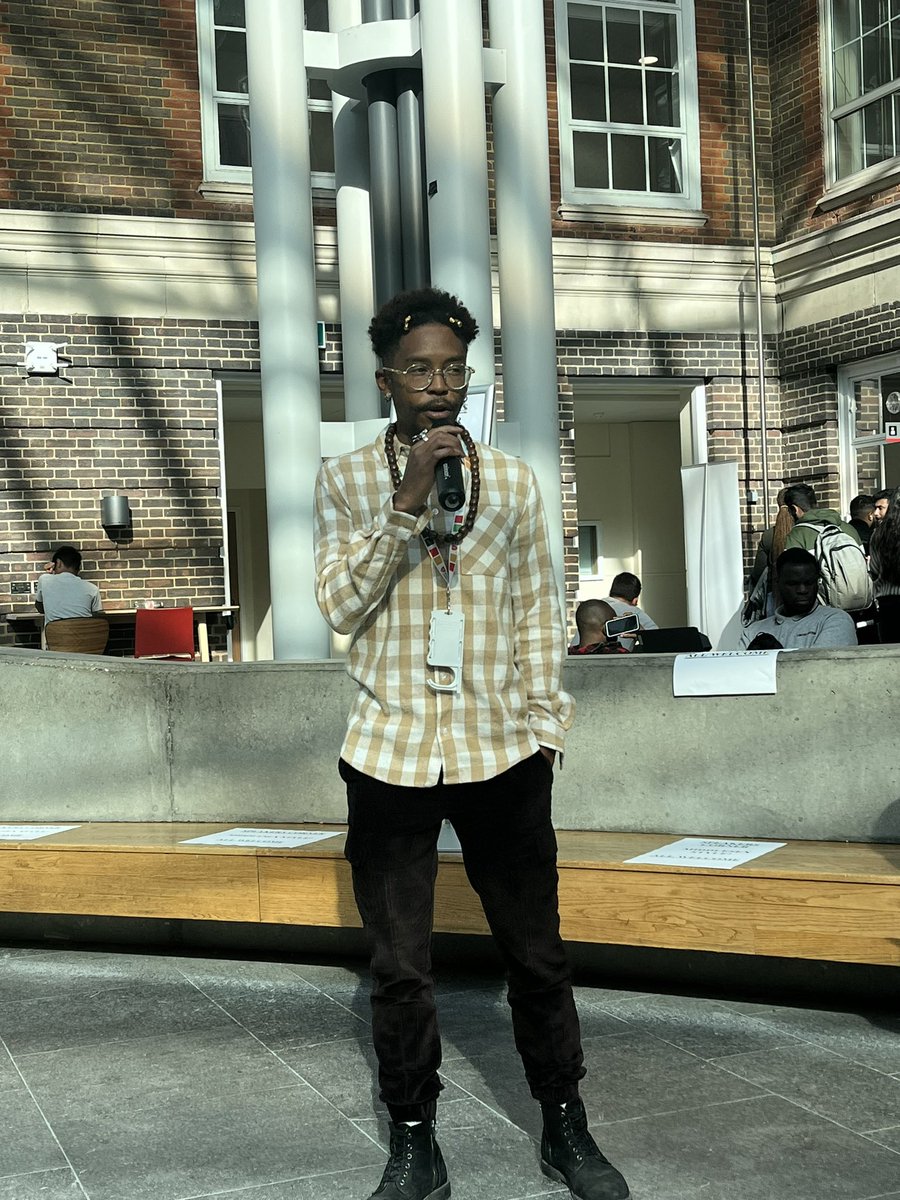 MDXbusiness's tweet photo. Hamede our Yr 3 Sociology &amp; Psychology student &amp; President of the Black Students Liberation @MDXlaw #dreamjob is to be a Diplomat! Hamede’s end goal is to build cities around the world. Amazing confidence from our students at @MiddlesexUni at our inaugural SPEAKERS CORNER event. https://t.co/8OmTKdEqAk
