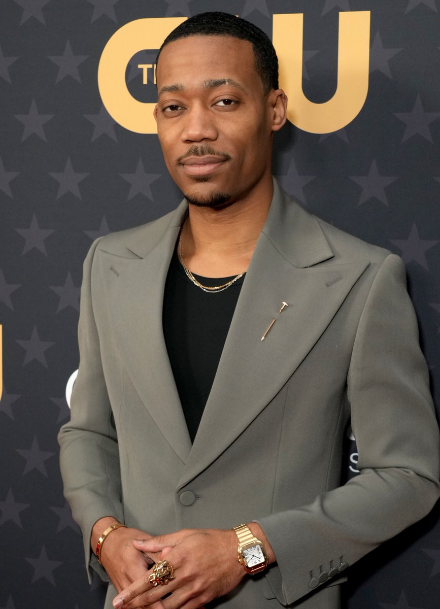 tvonetv's tweet photo. Happy Birthday, Tyler James Williams! 🎈 https://t.co/m7HOJpwmEa