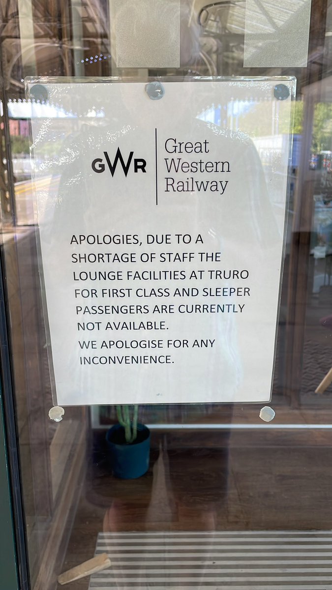 Go First Class they said. Use our lounge facilities at Truro station they said. #fail <a href="/GWRHelp/">GWR</a> it's an fyi...