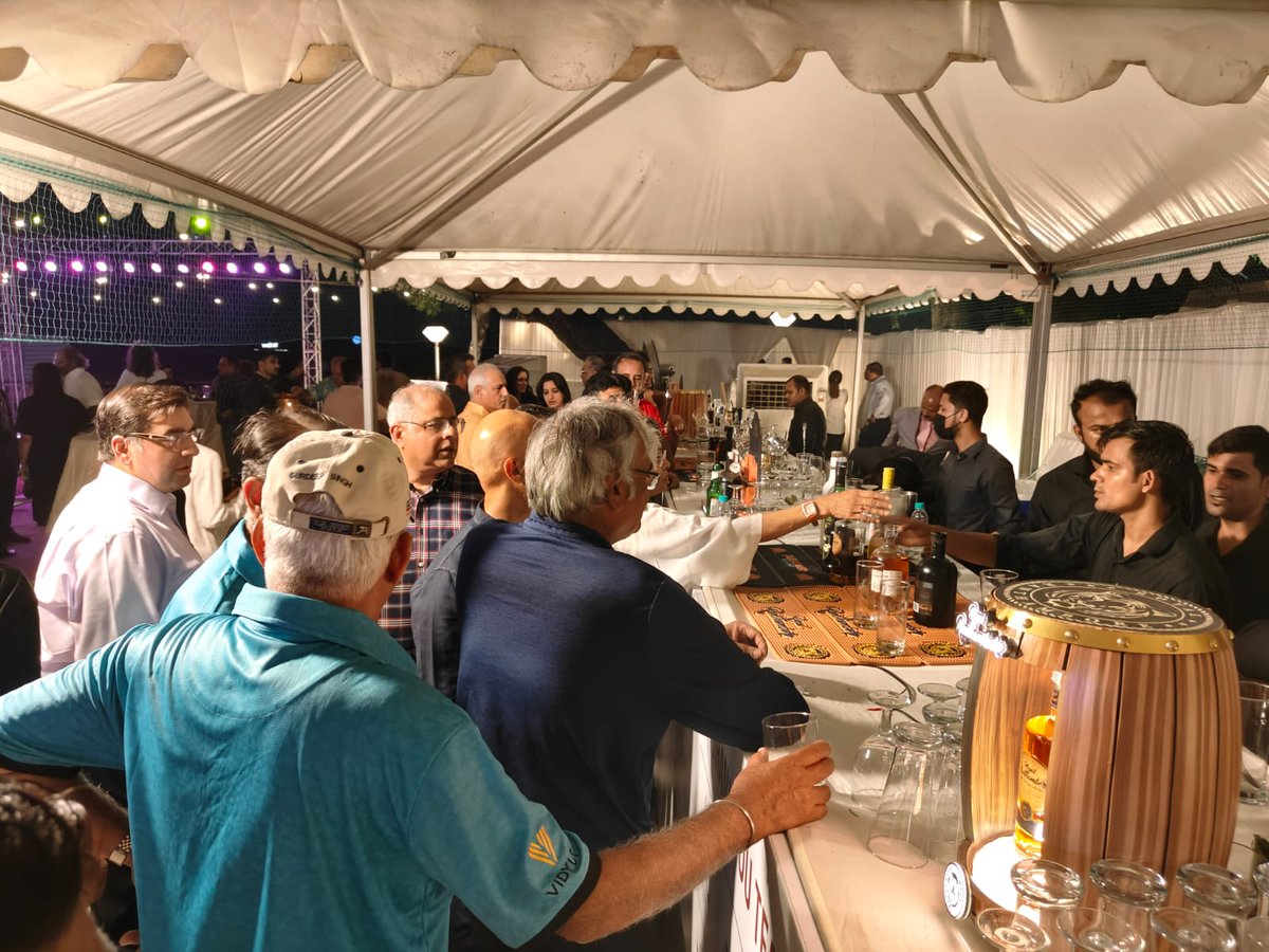 radicokhaitan's tweet photo. All the guests enjoyed the exquisite offerings of our premium brands from the exclusive Radico Bar.
We are proud to be a part of such associations that bring people together and empower the sporting spirit.

#RadicoKhaitanLimited #ProudMoment #LifeAtRadico #Leader #Distillery https://t.co/1cQos3RRvA