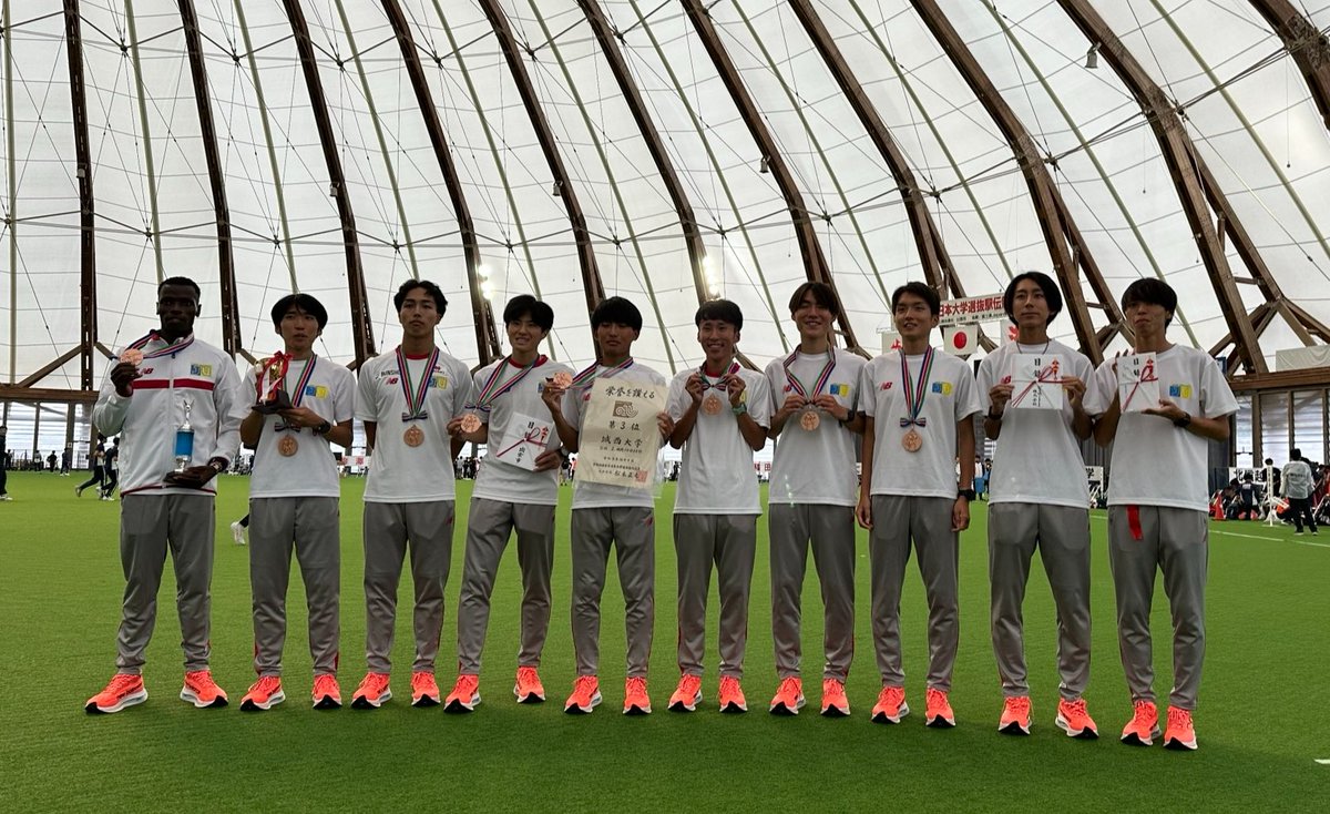 JosaiSports's tweet photo. 全日本、箱根と期待が高まります！

【男子駅伝部】出雲駅伝で過去最高の3位！学生3大駅伝で初の表彰台 | JOSAI SPORTS https://t.co/Rv4MVOpspQ https://t.co/7HdOYYNwt2