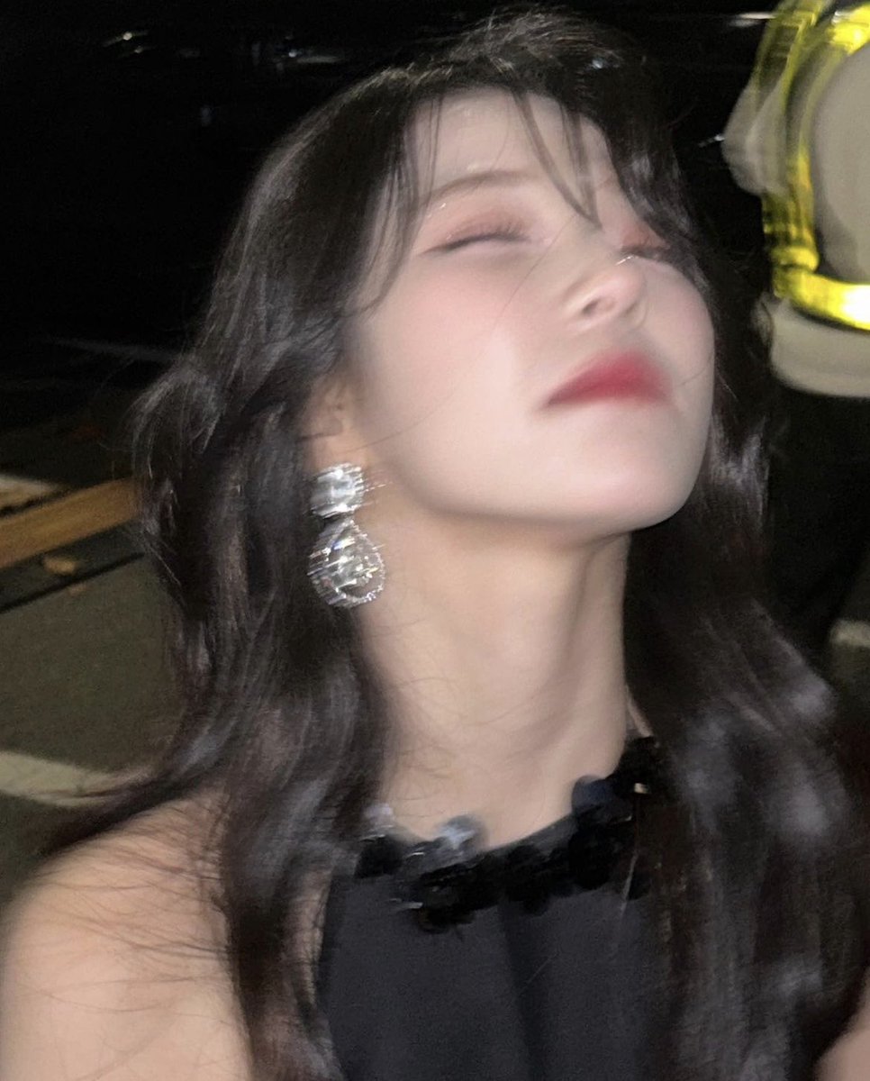 jiheonpix's tweet photo. 231009 ♡ instagram https://t.co/ZeI9ylmkNd