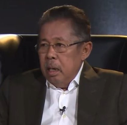 gue pas dengerin gossip tentang diri sendiri yang gue juga gatau