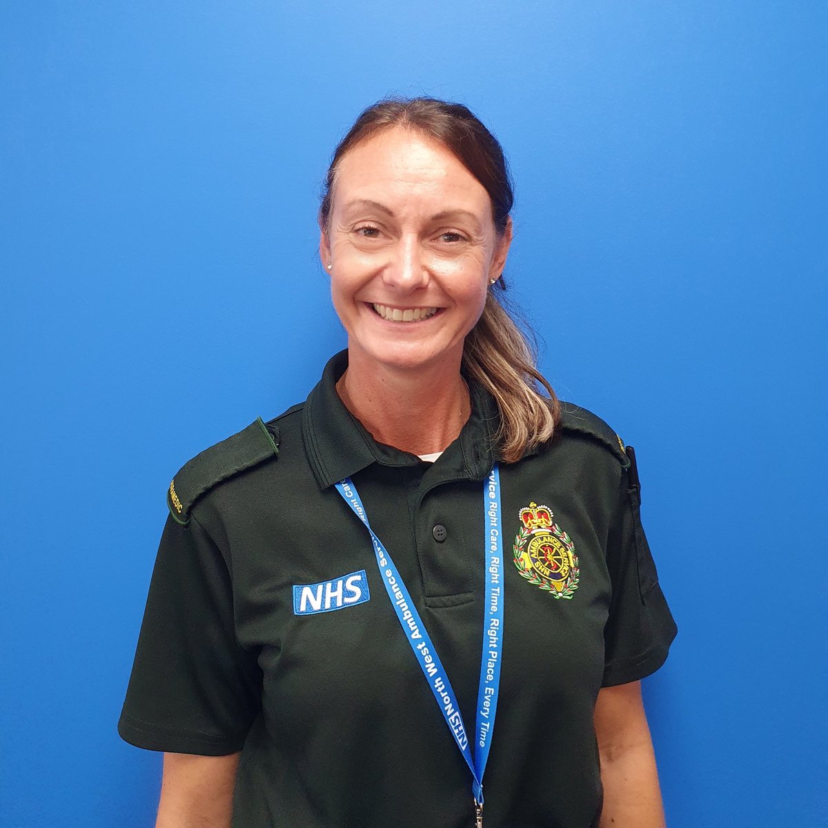 Today we welcome new Research Paramedic, Michelle, to the Research & Development team @waddyshelle will be supporting the delivery of the PARAMEDIC-3 trial @NWAmbulance @NWAirAmbulance If you see her out and about, say hello and find out how you too can get involved in research