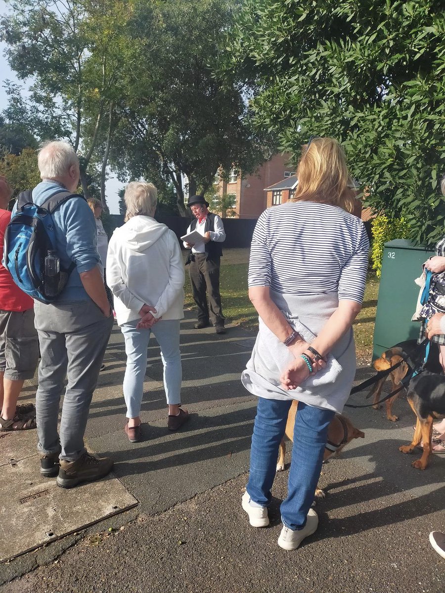 Isle of Wight Walking Festival tweet media