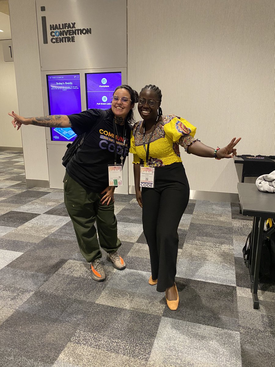 MesrenyameDogbe's tweet image. 📸 with @glauesppen 

PyLadies Brazil 🇧🇷and PyLadies Ghana 🇬🇭 

#communityovercode