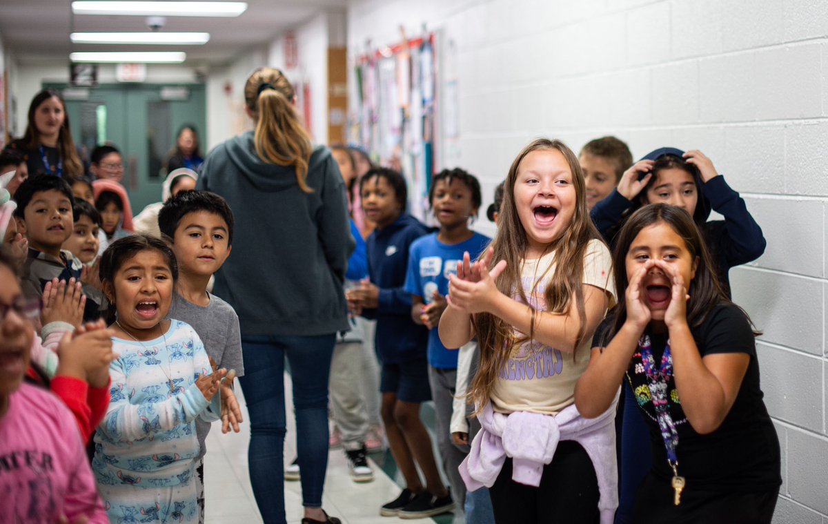 CCSD59's tweet photo. What a way to round out last week!

Weekly affirmations are a common sight across CCSD59. Rupley Elementary produces a group of Rupley Risers each Friday that are nominated for exemplary behavior. Students are announced on the Rupley Broadcasting Club broadcast and celebrated. https://t.co/3r0KRTECkQ
