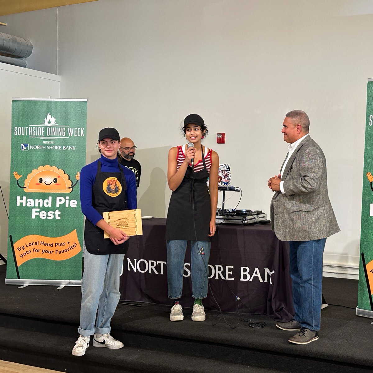 NEWaukee's tweet photo. We loved working with @NorthShoreBank to close out #SouthsideDiningWeek with #Milwaukee's first ever #HandPieFest! Congrats to Ruta's Fresh Indian Fare on their winning hand pie & thank you to all the amazing vendors, restaurants & attendees who participated in this event! 🥧 🤗 https://t.co/OannNwszTH