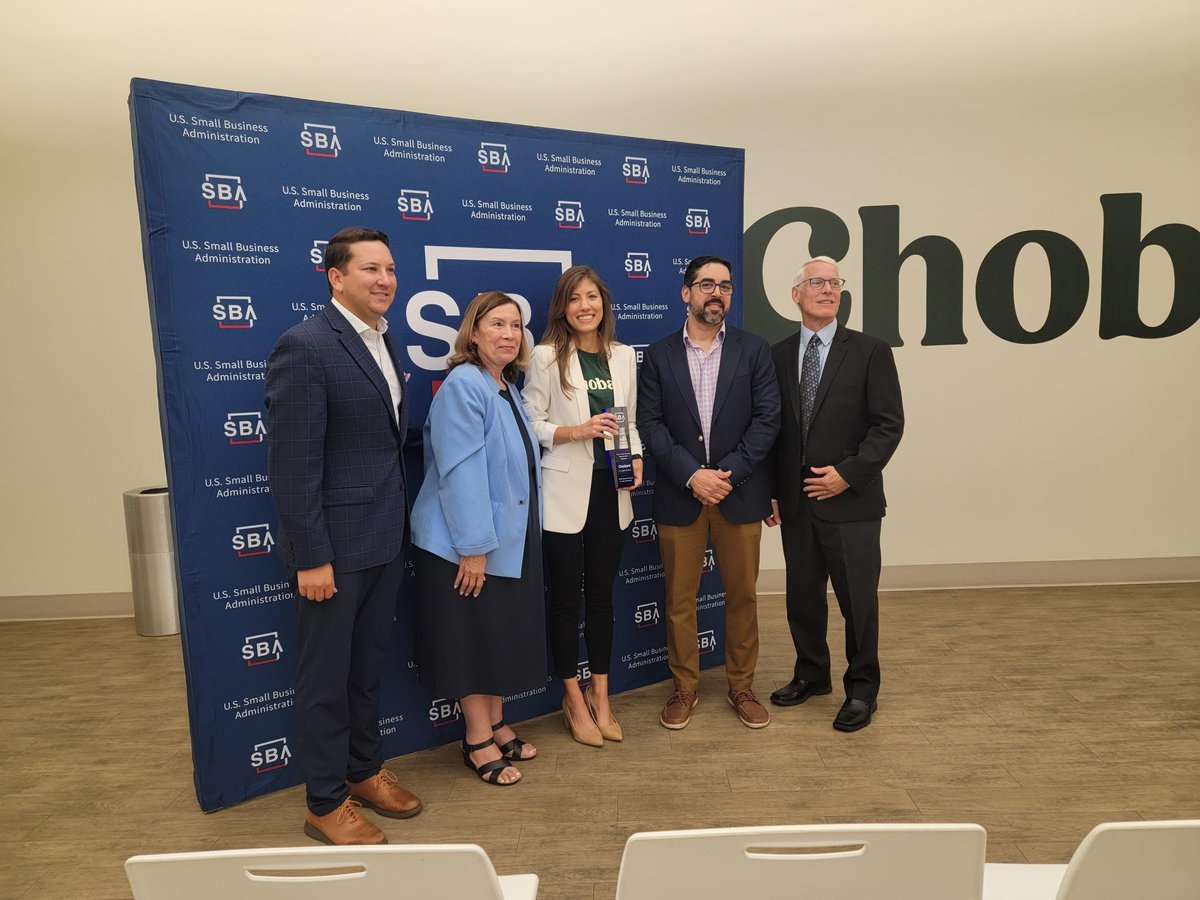 BrooklynSBDC's tweet photo. We joined @SBAUpstateNY to celebrate their 70th Anniversary, spotlighting @Chobani, a legacy business supported by @SBAgov, @pursuit_lending &amp; @keybank. Kudos to our partners! Together, we're helping drive the future of NYS manufacturing. 🎉 #NYSManufacturing https://t.co/Xy1ql1LjFG