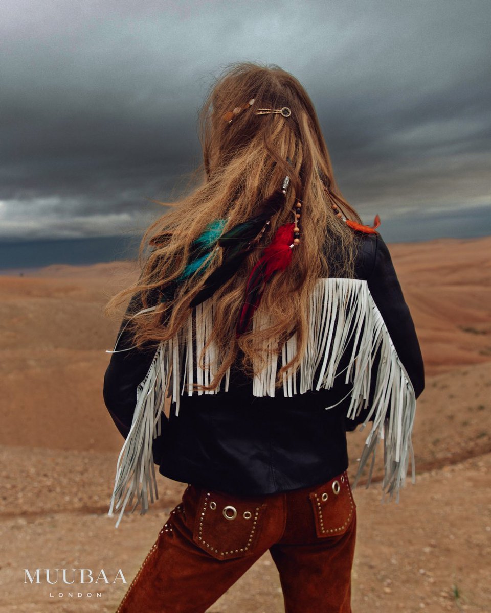 Muubaa's tweet image. Our Autumn/Winter 23 collection includes garments created using natural dye leather effects in earthy tones set against injections of unexpected lime snake print 🐍