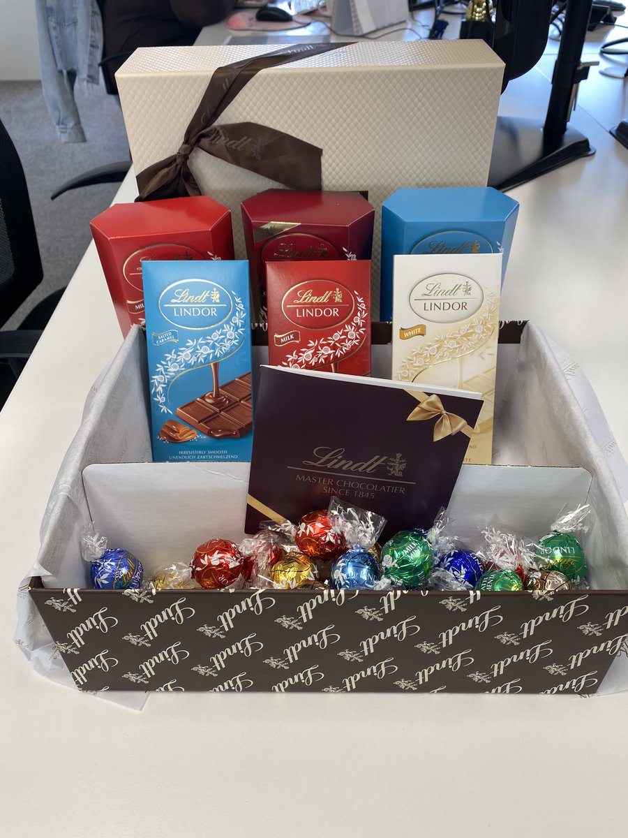 Big thanks to <a href="/jamesbloom12/">James Bloom</a> and the ABC team for the choccies after completing on a complex £2m development deal for me and <a href="/BrightstarFin/">Brightstar Financial</a> 
Fantastic work all round and a lovely box of goodies. Thank you