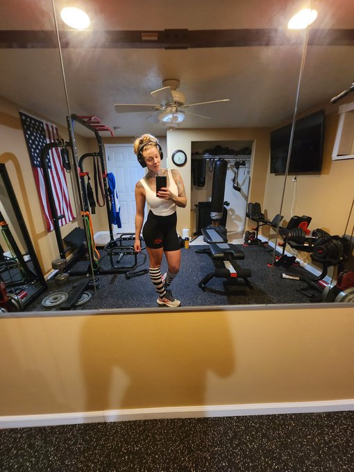 #MuscularDevelopment #AmericanIronFitness #DogHouseGym 🇺🇲 https://t.co/tgI7LwnL36<a href="/tag/musculardevelopment"class="tags">#MuscularDevelopment</a><a href="/tag/americanironfitness"class="tags">#AmericanIronFitness</a><a href="/tag/doghousegym"class="tags">#DogHouseGym</a>
