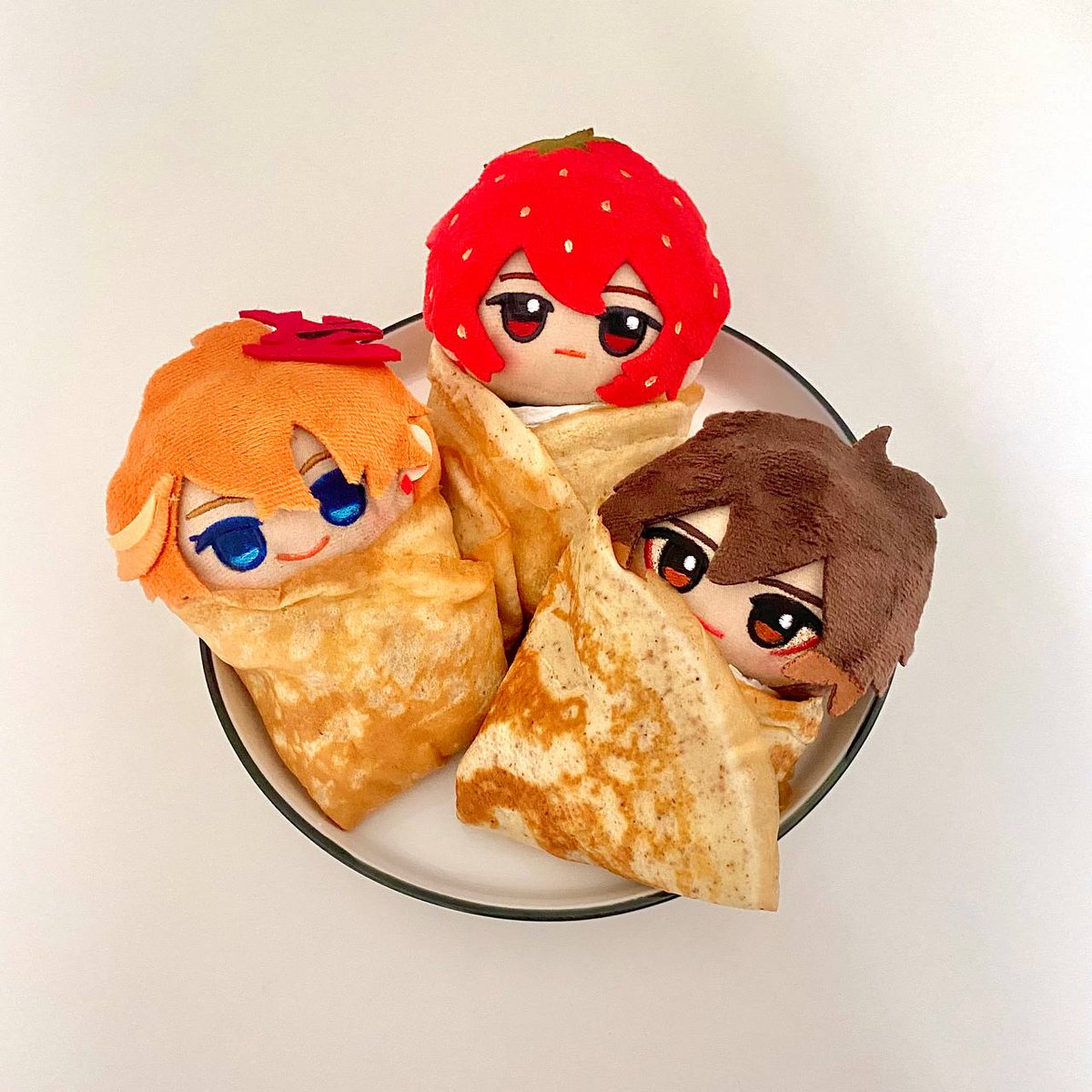 mlem_____'s tweet photo. Guys I just found the perfect filling for pancakes >:) https://t.co/x7a5Cd35gq