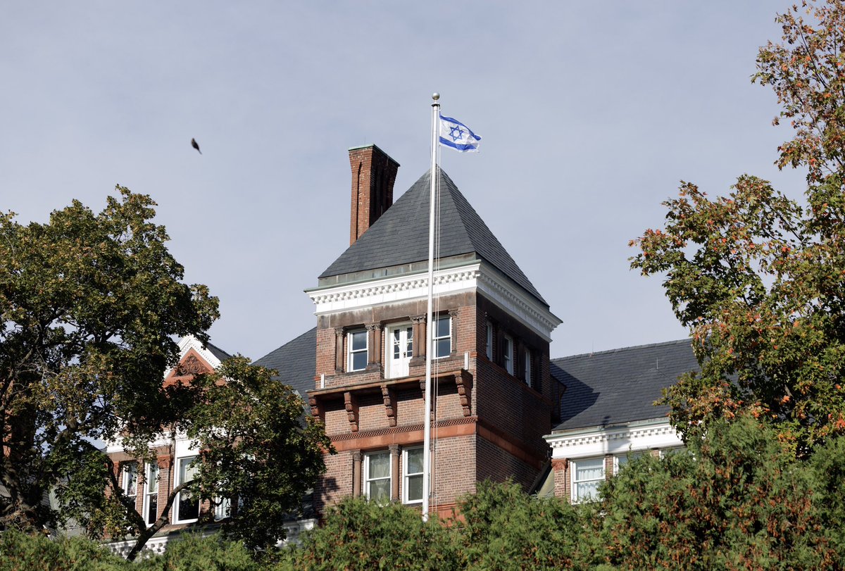 GovKathyHochul's tweet photo. Proud to raise the Israeli flag at the Governor’s residence in Albany. New York stands with Israel. 🇮🇱 https://t.co/kcsKOeSPgs