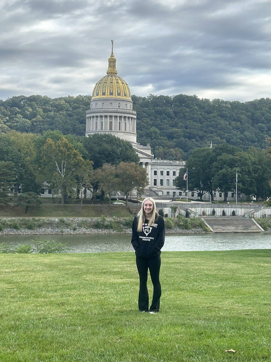 Chloé Murphy tweet media